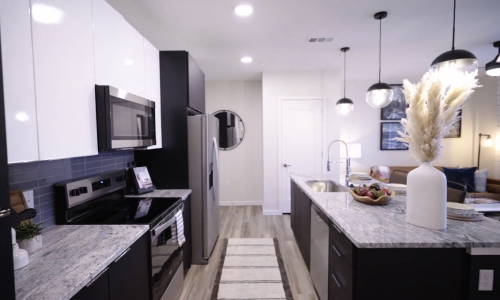 Arden Karl's Farm Kitchen Features